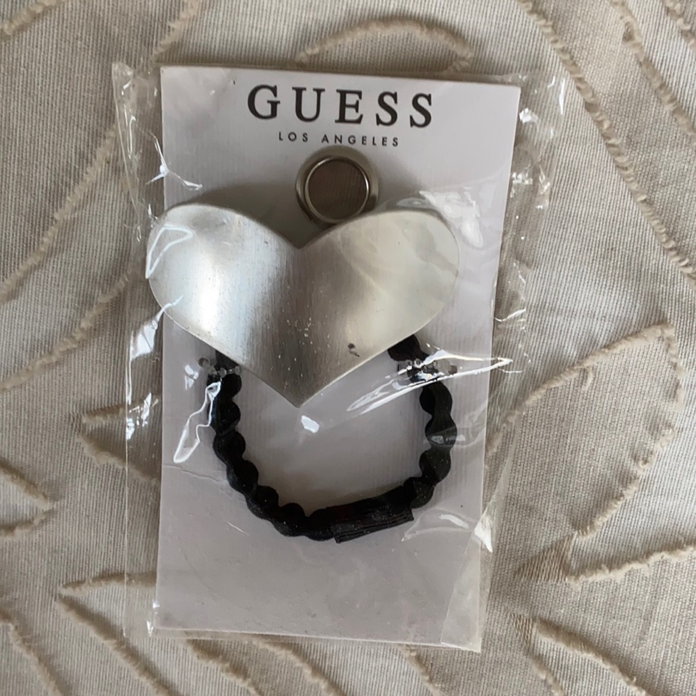 Guess scrunchie, never used